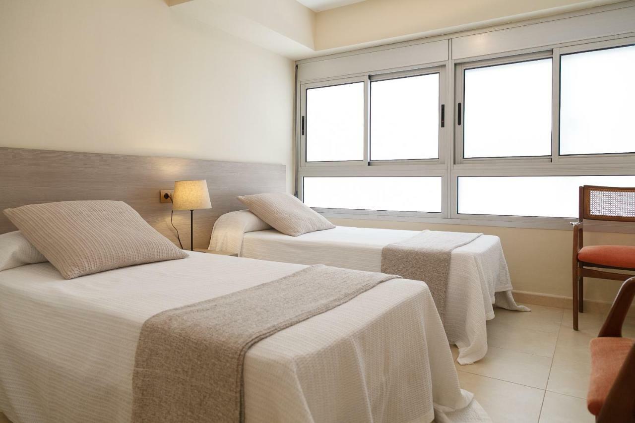Uhc Rodas Apartments 살루 외부 사진